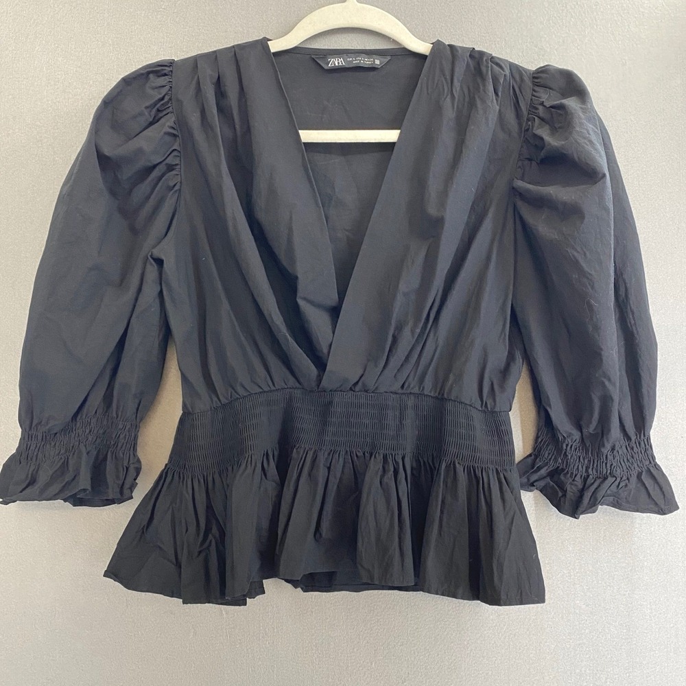 Zara Womens Black V-Neck Puff Sleeve Smocked Peplum Top Size S Small 0118‎